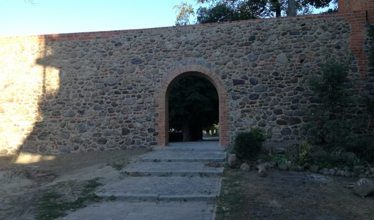 Renowacja średniowiecznych murów – Myślibórz