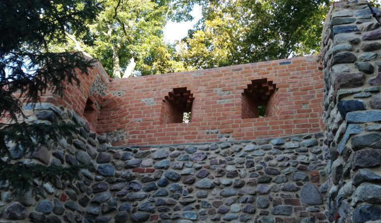 Renowacja średniowiecznych murów – Myślibórz