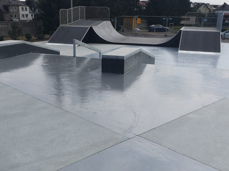 Skatepark- Łobez