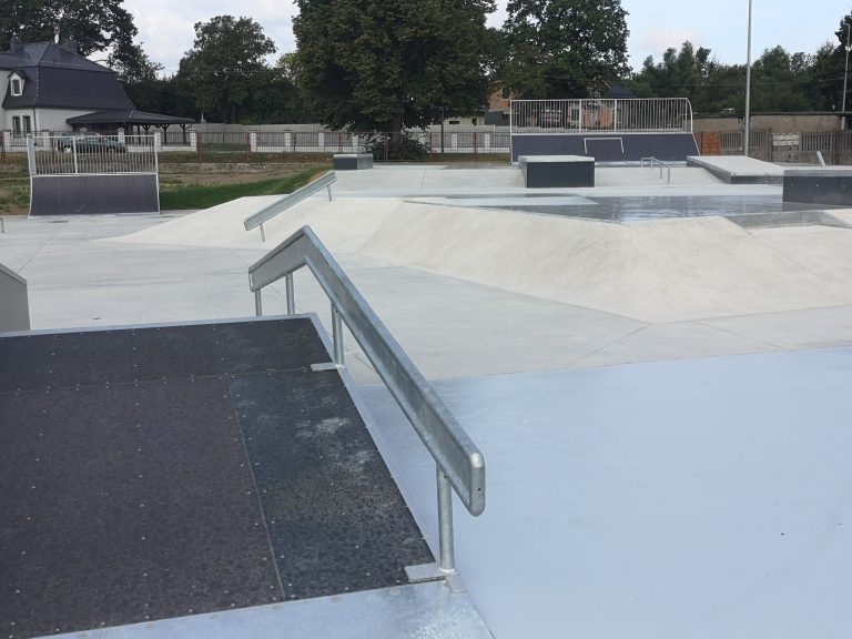 Skatepark- Łobez